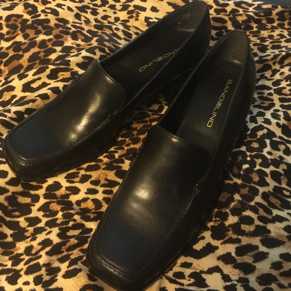 Bandolino Black Loafer with Heel